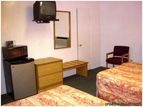 Overton Motel Livingston Quarto foto